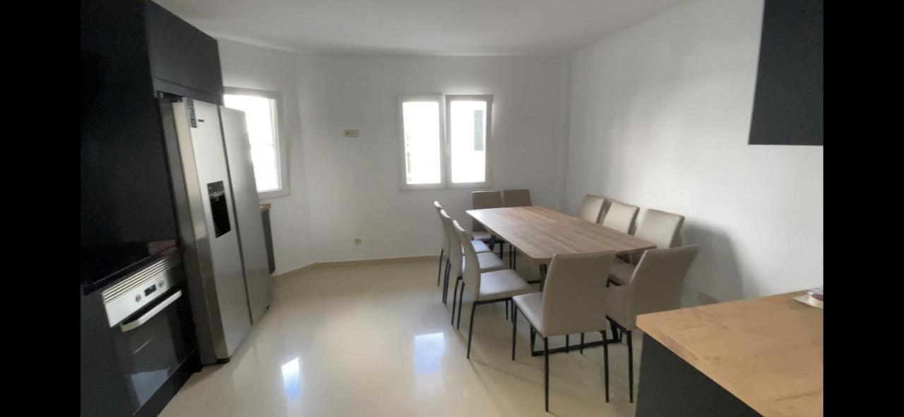 Estudio En Ribeira Εξωτερικό φωτογραφία